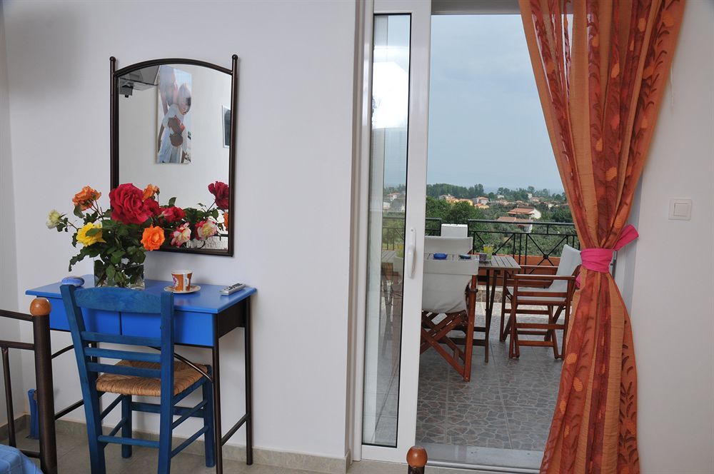 Irene Studios Hotel Evia Exterior foto
